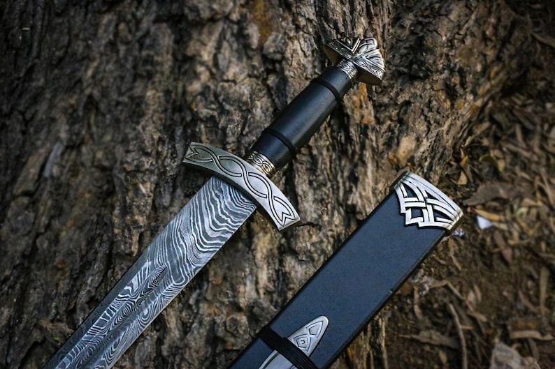 38 Inche Handmade Damascus Steel Beautiful Sword Hand Forged Sword Damascus Sword With Sheath Gift  1
