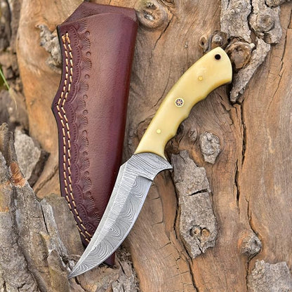 Handmade Damascus Skinning Knife - EDC Fixed Blade Hunting Knife for Skinning Camping, Bushcrafting and Outdoor