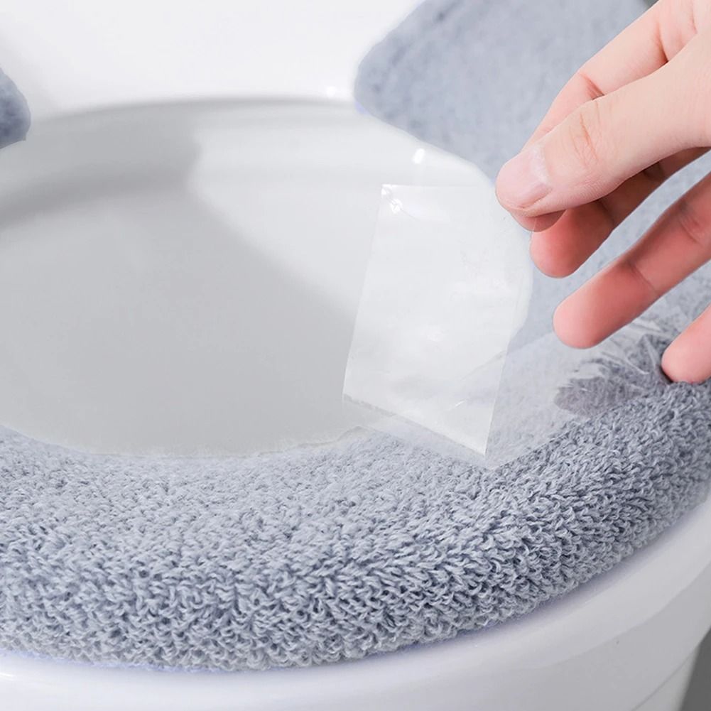 Comfortable Toilet Cover for Winter