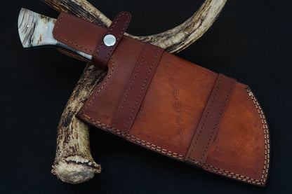 Custom  Handmade  Kitchen  Knife  Full  Tang  Damascus  Steel  Chopper  Knife  Ram  Horn