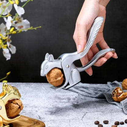 Squirrel-Shaped Nutcracker | Walnut, Hazelnut, Pecan Sheller