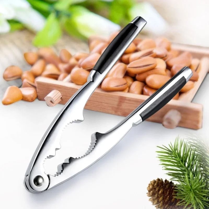 HeavyDuty Nut Cracking Tool