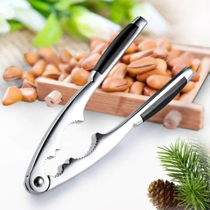 HeavyDuty Nut Cracking Tool