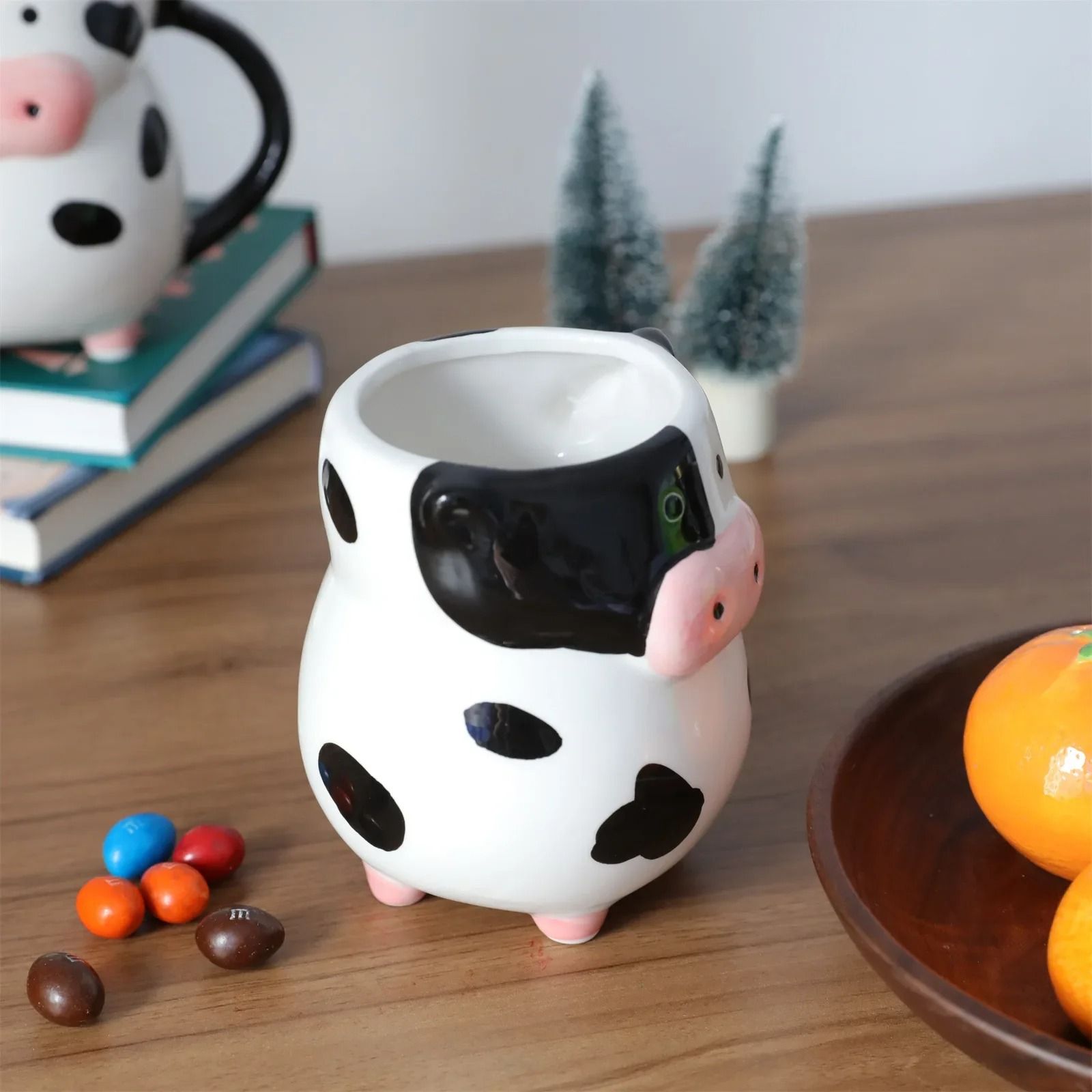 585ml Creative Cow Ceramic Mug  Cartoon Design Coffee Cup For Milk And Tea Lovers 1