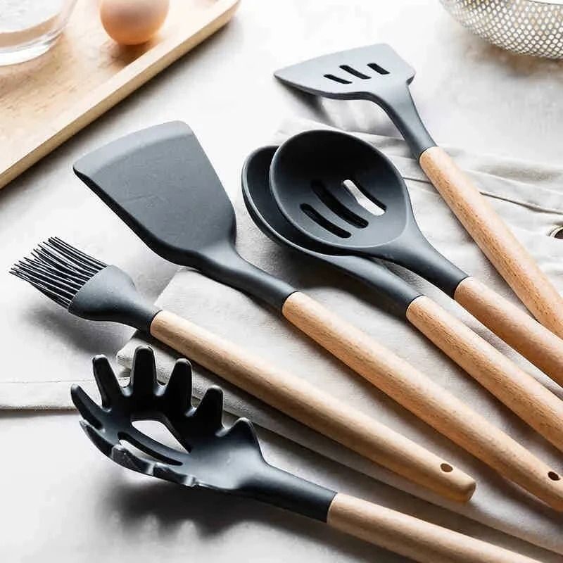 Silicone Kitchen Utensils with Storage Bucket
