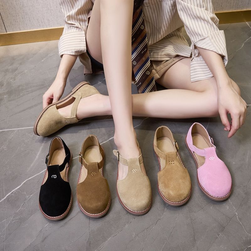 Women Leather Sandals Flat Soled Retro Frosted Roman Baotou Sandals with Adjustable Buckle Strap