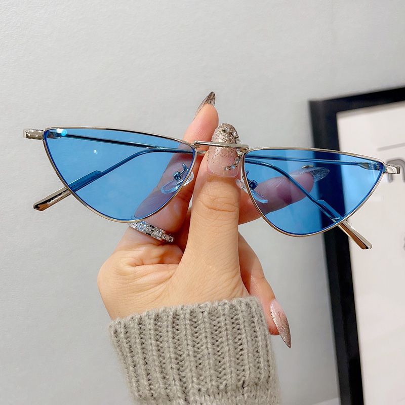 Fashion Metal Small Cat Eye Sunglasses For WomenTrendy Punk Style With Clear Ocean Lens Hip Hop Sha 12