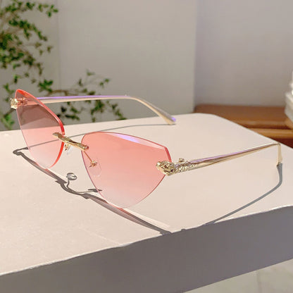 Vintage Rimless Triangle Cat Eye Sunglasses Luxury Designer Sun Glasses for Women  Men