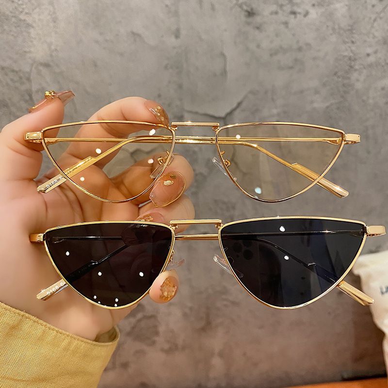 Fashion Metal Small Cat Eye Sunglasses For WomenTrendy Punk Style With Clear Ocean Lens Hip Hop Sha 15