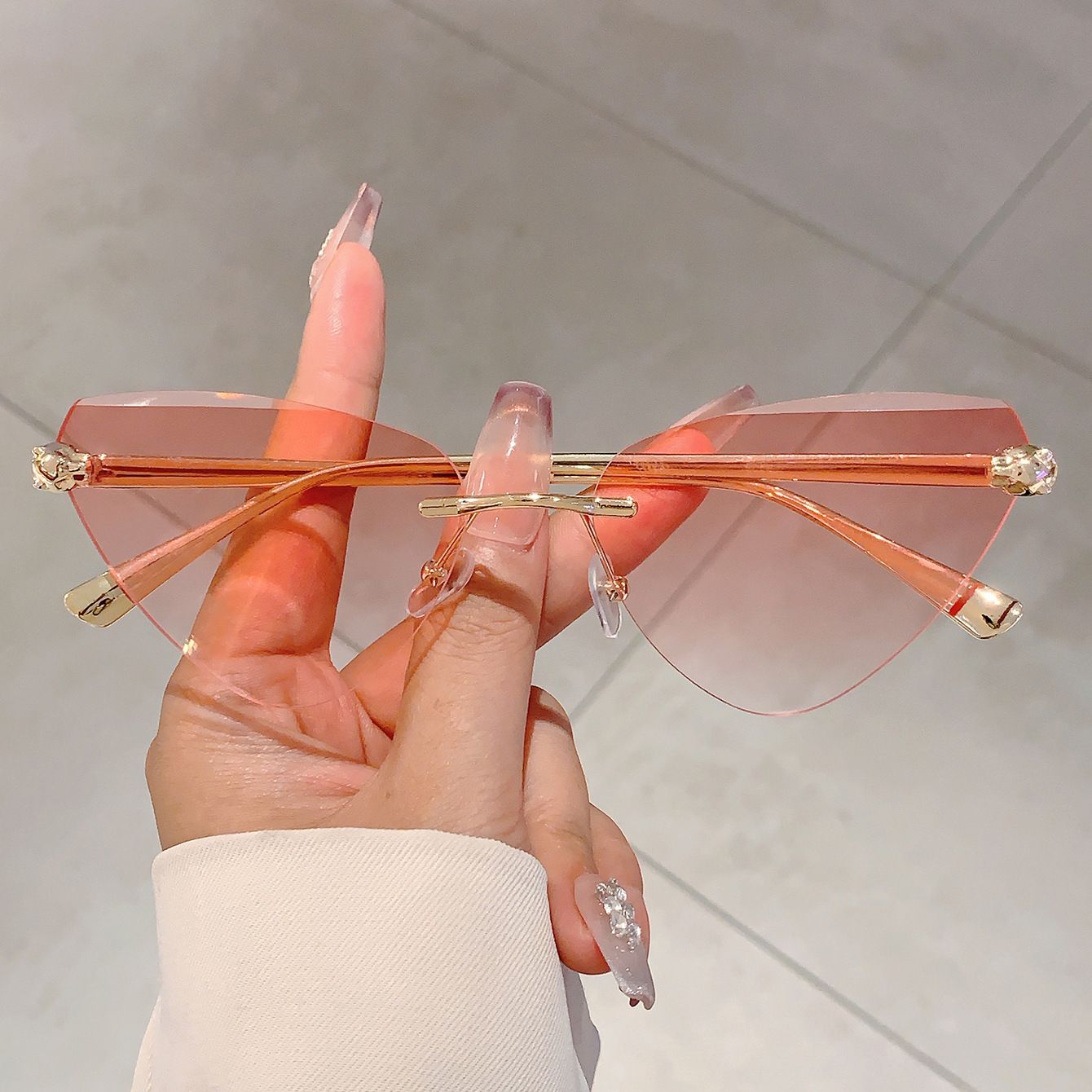 Vintage Rimless Triangle Cat Eye Sunglasses Luxury Designer Sun Glasses for Women  Men