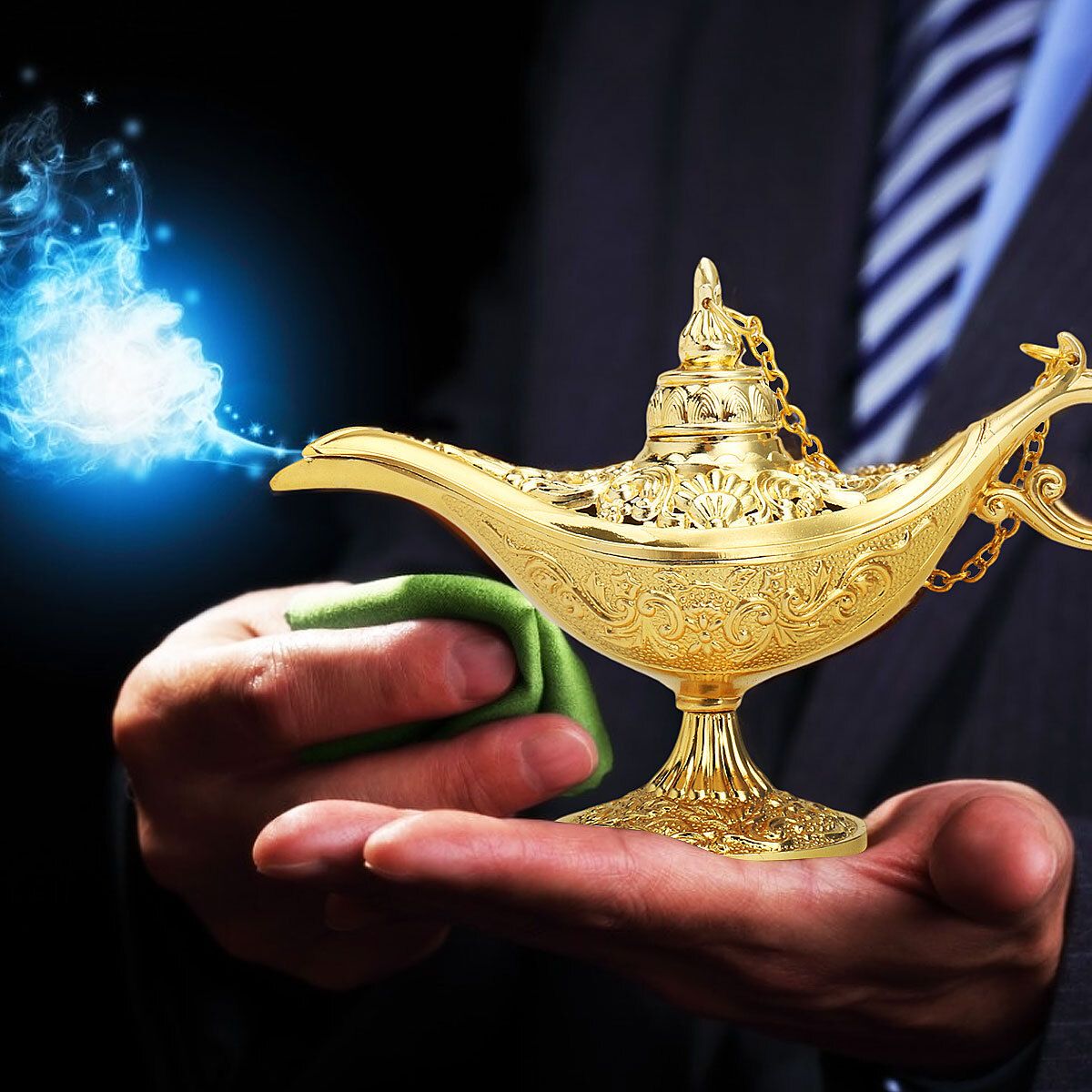 Collectable Carved Rare Genies Lamp, Gold Zinc Alloy Aladdin Lamp Model for Home Decoration