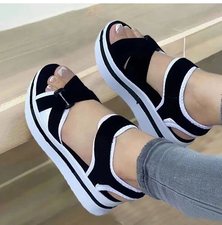 Lightweight Outdoor Platform Sandals for Casual  Beach Wear 6