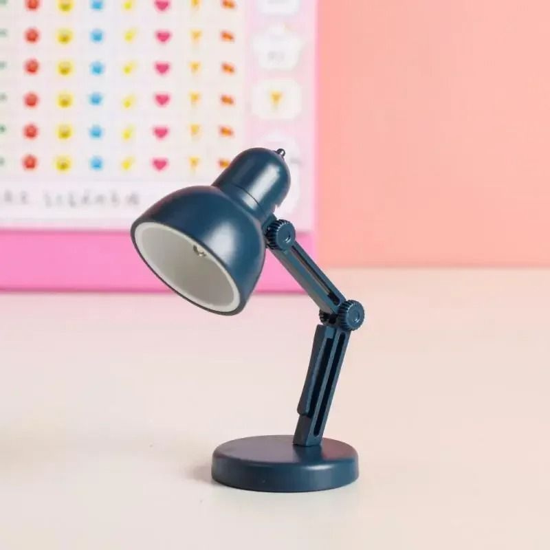 Compact foldable desk lamp for study