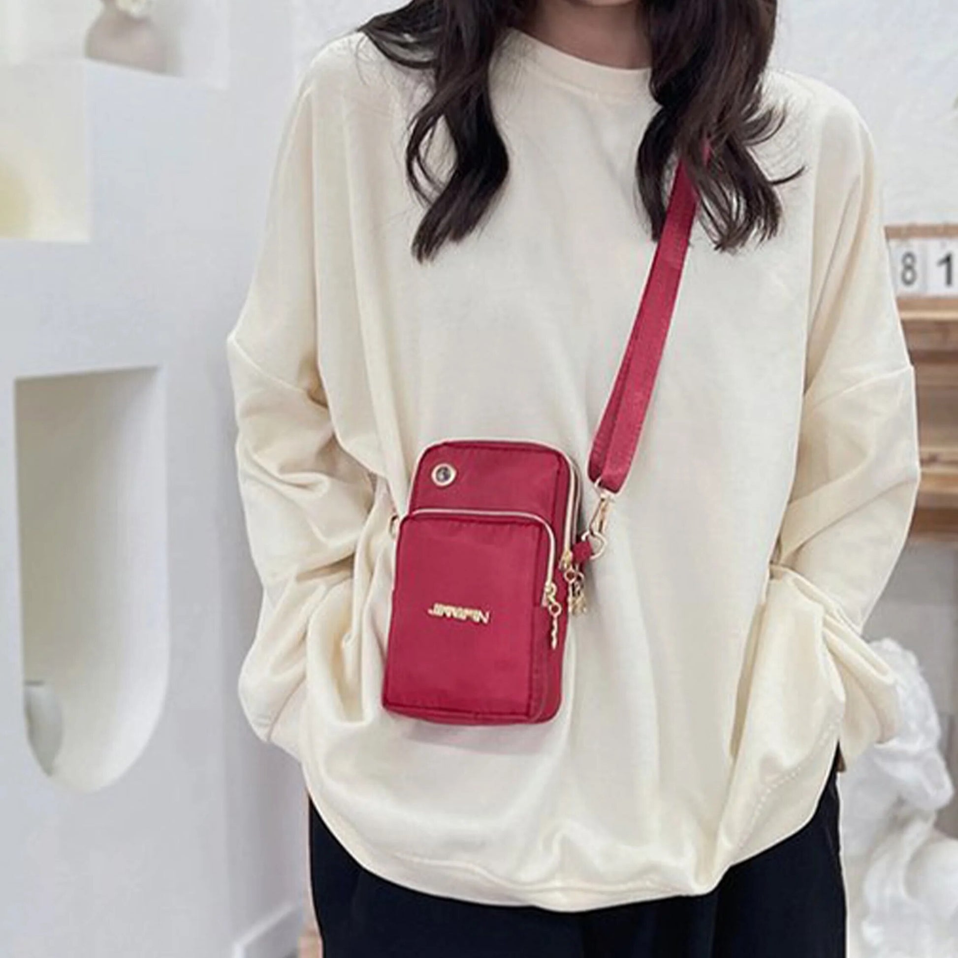 New Fashion Mom Neck Hanging Bag Stylish Running Cover  Womens Crossbody Mini Purse