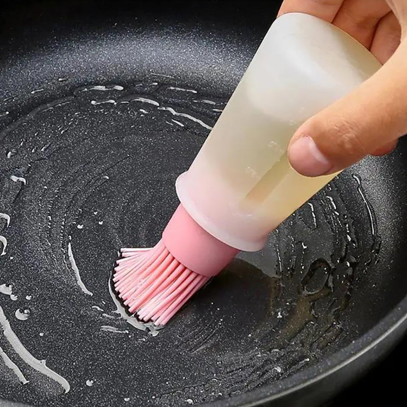 Silicone BBQ Brush with Oil Dispenser Essential Kitchen Baking Gadget for Outdoor Grilling