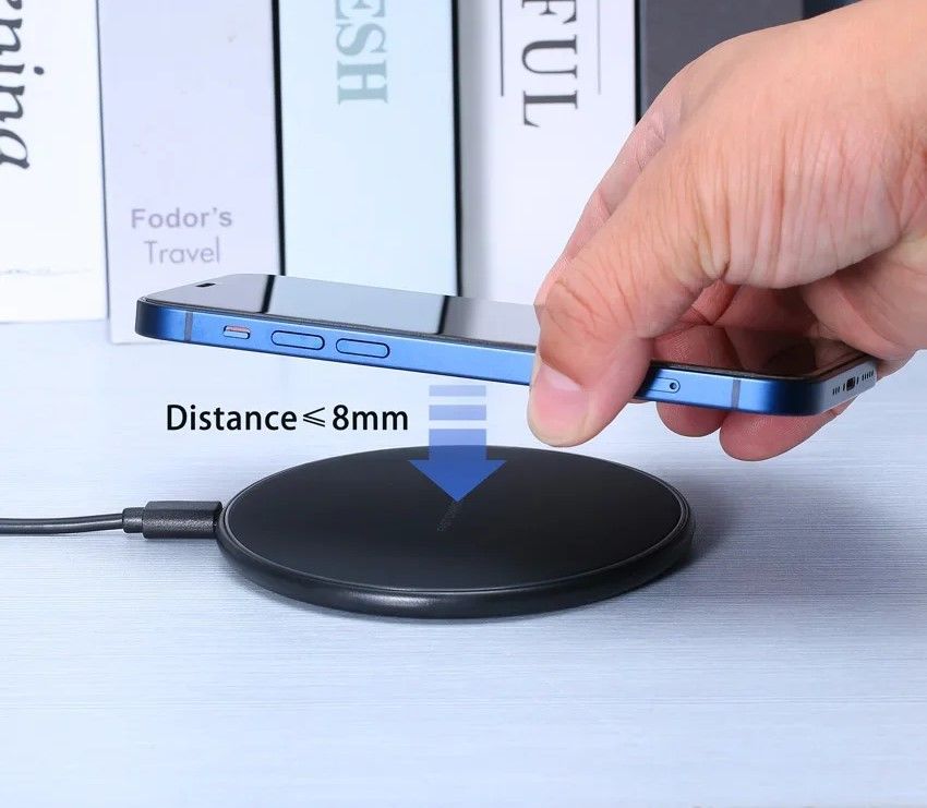30W Fast Wireless Charger Pad QiCertified Charging Station for iPhone 151413 Samsung S23S22 X