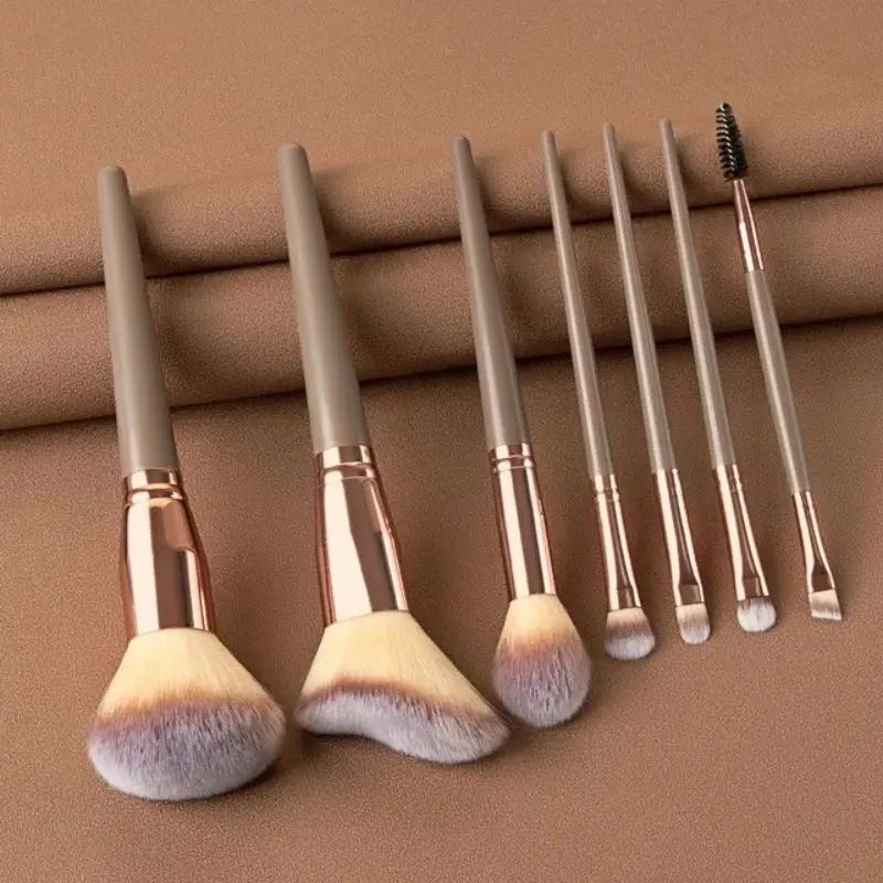 Professional Makeup Brush Set, Soft Fluffy Foundation, Powder & Eyeshadow Brushes for Seamless Blending