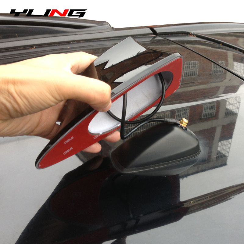 Universal Car Antenna Replacement Durable Shark Fin Roof Antenna for Enhanced Radio Reception