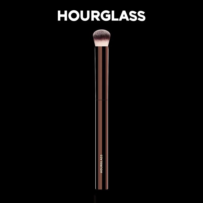 Soft Fiber Hourglass Makeup Brush Single Face Brush For Concealer  Foundation Fashion Design Beauty 1
