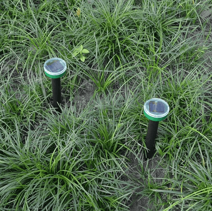 Solar Power Ultrasonic Mice Gopher Mole Pest Snake Animal Repeller Outdoor Waterproof Garden Solar  6
