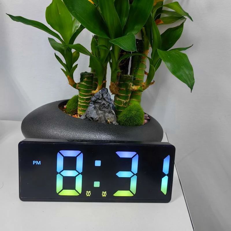 Voice Control Digital Alarm Clock With Temperature Display Snooze  Night Mode 1224H AntiDisturb Des 2