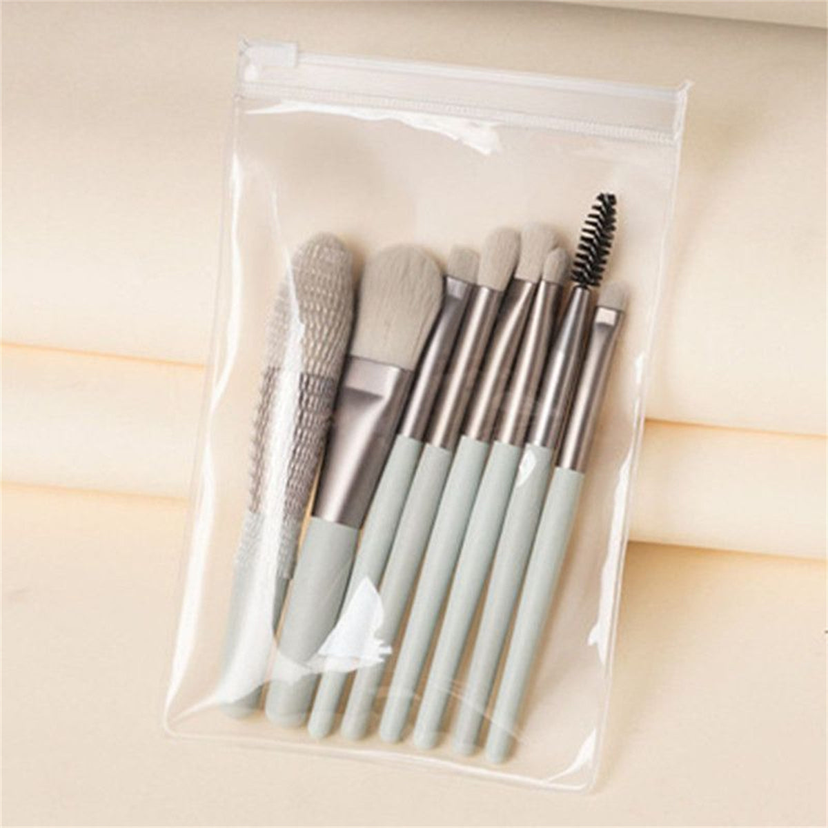 Soft Fluffy Makeup Brushes Set Premium Beauty Brush Kit for Foundation, Blush & Eyeshadow