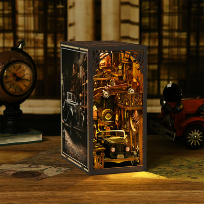 Classic Car F1 Book Nook Kit, DIY Wooden Puzzle Bookshelf Insert for Home Decoration & Gifts