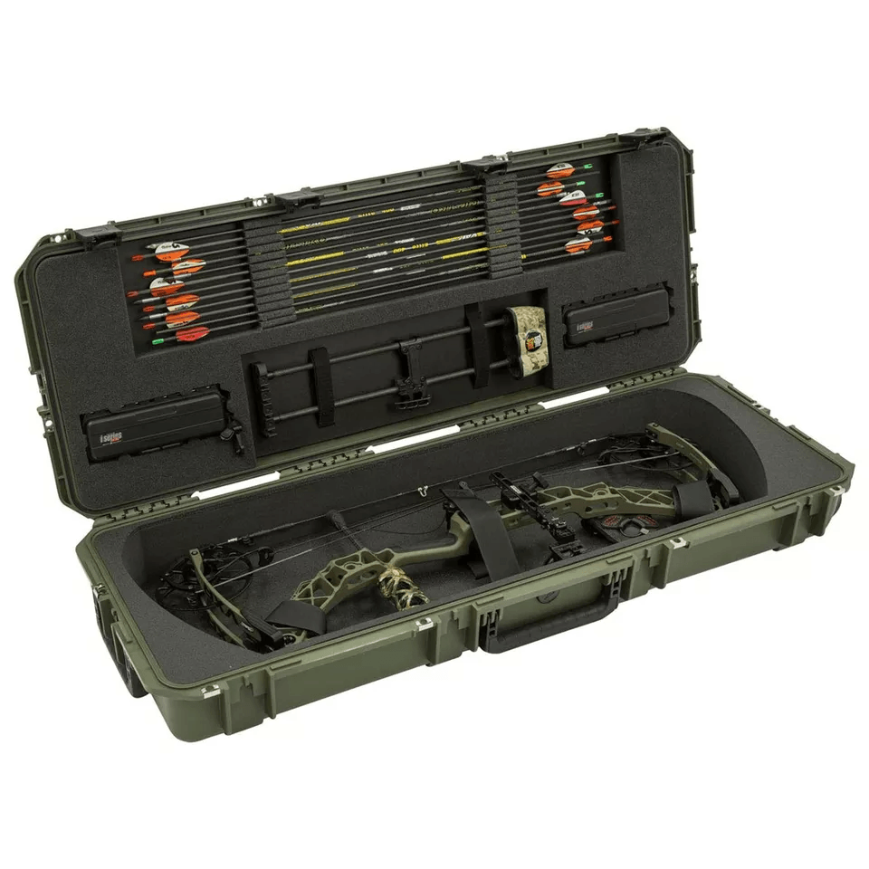 SKB Cases ISeries Hard Exterior Parallel Limb Bow Case Green Archery Case With Wheels TSAReady Latc 7