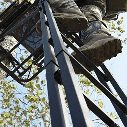 Muddy Skybox Deluxe Hunting Ladderstand 1 Person Climbing Tree Stand With Adjustable Shooting Rail 3