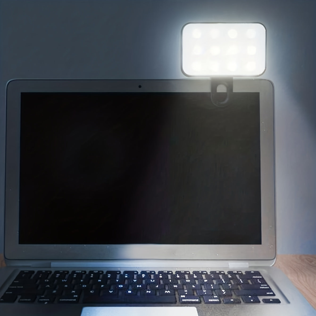 Rechargeable Mini Selfie Fill Light 3 Modes Adjustable Brightness ClipOn for Smartphones Laptops