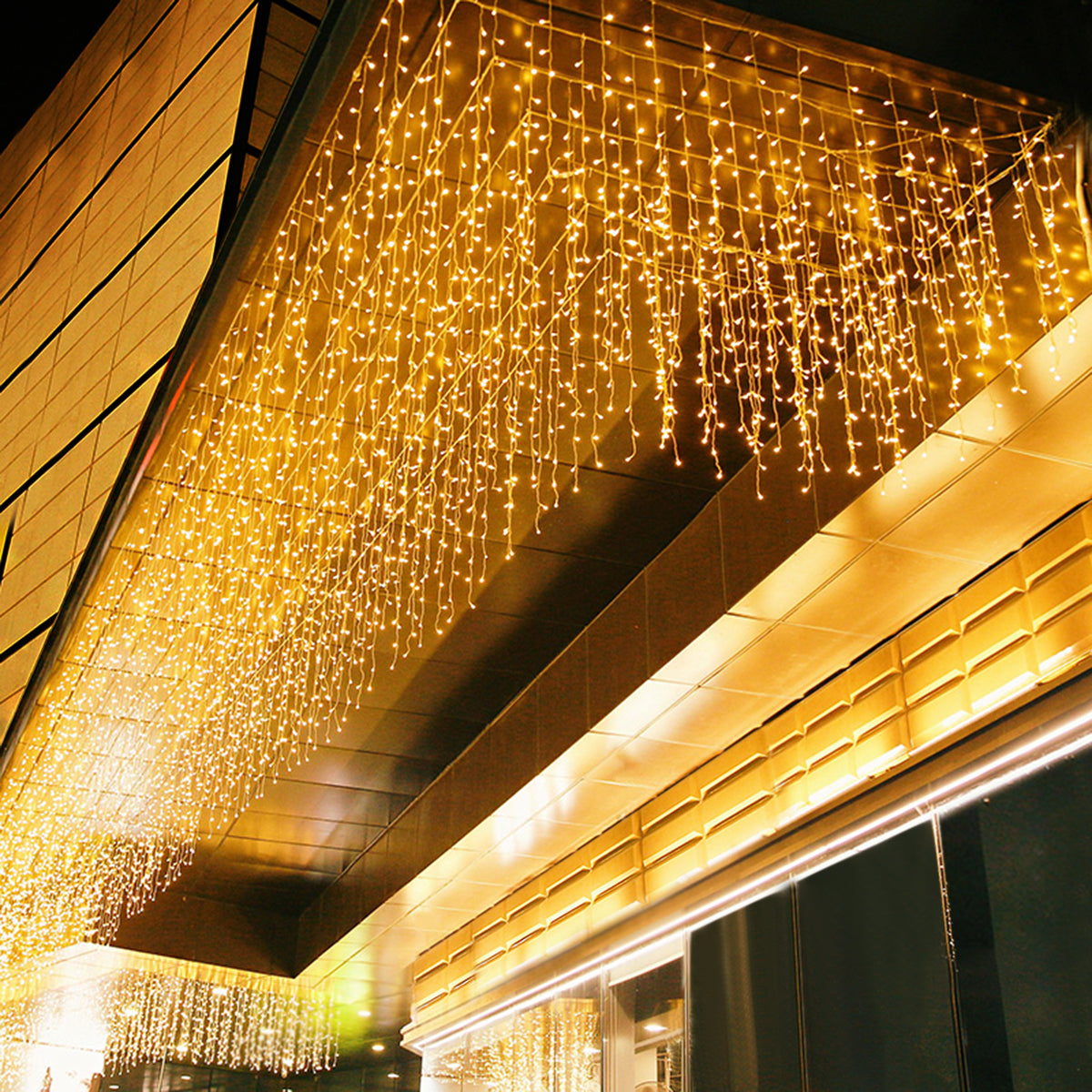 Outdoor LED Icicle String Lights 5M Christmas Garland Curtain Light for Garden Eaves Wedding  Pa