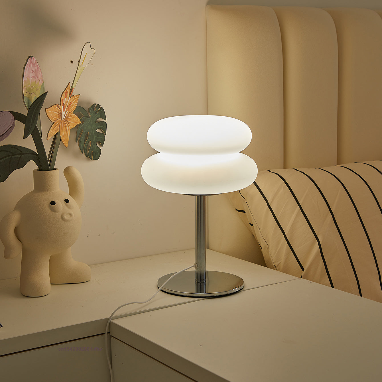 Creamy Style USB Bedside Lamp TriColor Dimmable Table Light for Bedroom  Living Room