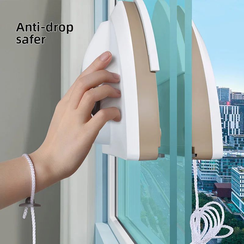 DoubleSided Magnetic Glass Window Cleaner NEW Household Window Cleaning Tool With Water Discharge W 1