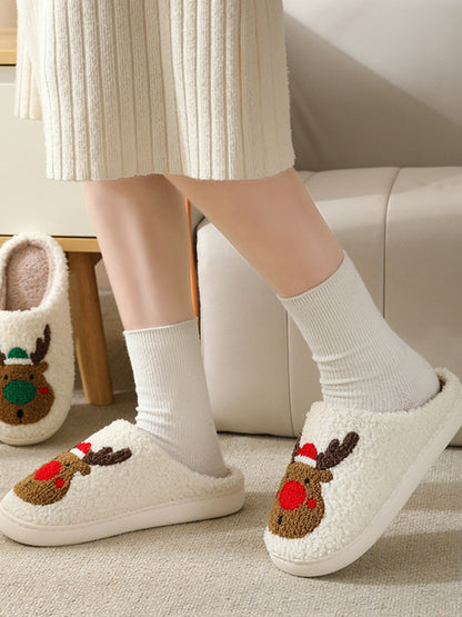 Christmas Deer Slippers Cozy Plush Home NonSlip Slippers For Men  Women Fuzzy Winter Indoor Slides 1