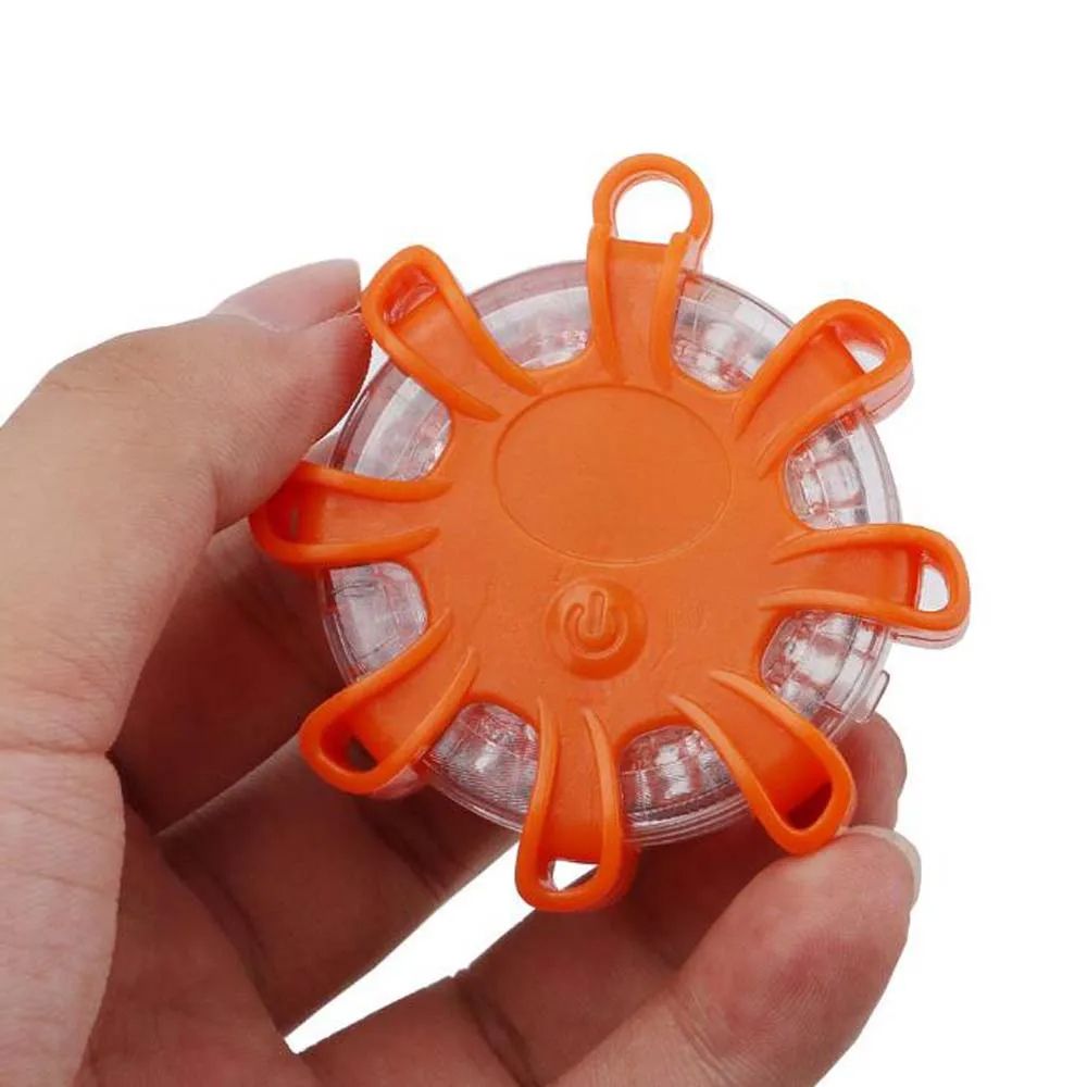 LED Flares Emergency Lights Roadside Safety Beacon Disc Flashing Warning Flare Kit With Magnetic Ba 2