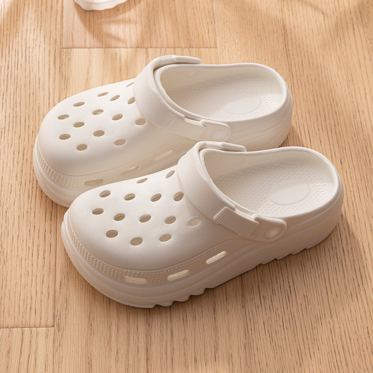 Breathable Summer Hole Shoes For Men  Women Lightweight  Comfortable Beach Slippers For Hot Weather 12