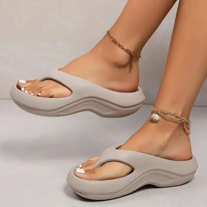 2024 Summer Thick Platform EVA Flip Flops for Women Comfortable Clip Toe Non-Slip Beach Sandals with Soft Cloud Sole