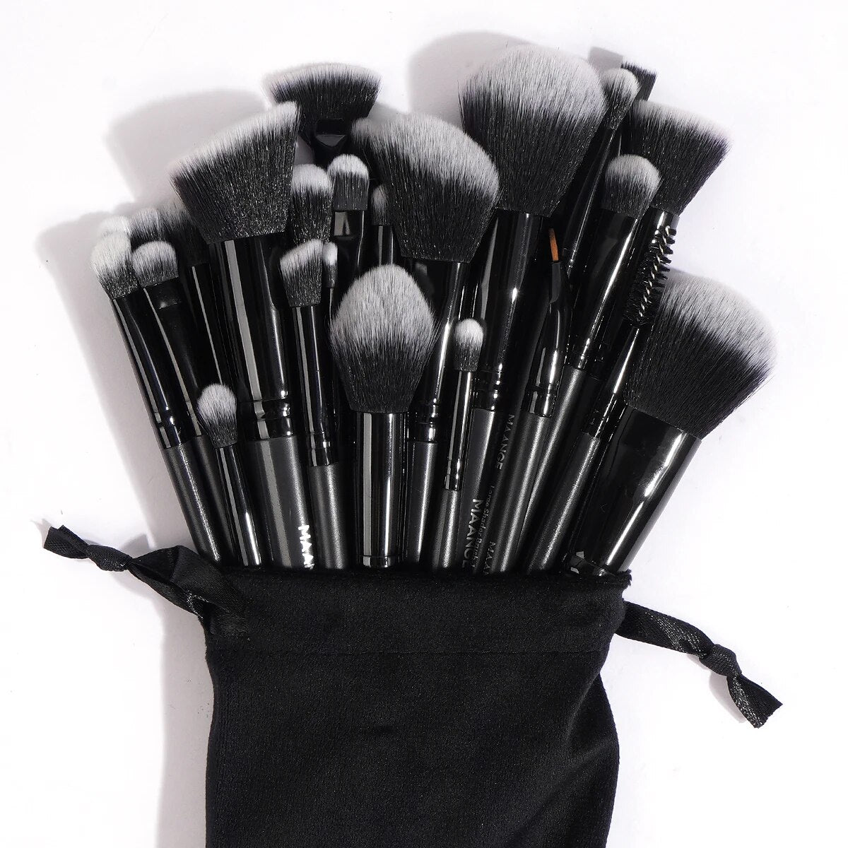 Professional Cosmetic Brushes Collection HighQuality Makeup Tools For Seamless Blending  Precision 6