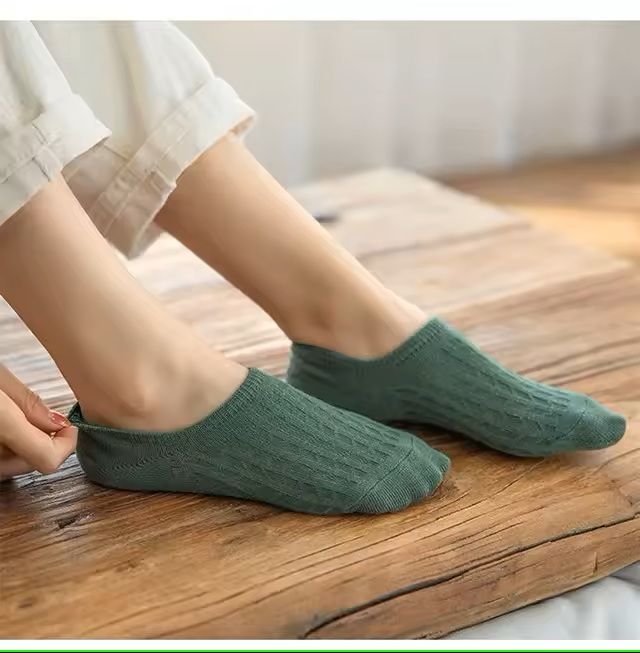 Womens Invisible Boat Socks 5 Pair Set With Silicone Heel Grip 9