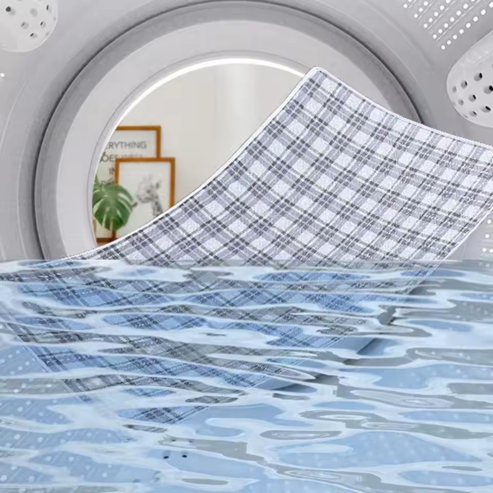 Washable Waterproof Underpad 100x150cm Soft Leakproof Bed Protector For Baby Or Adult 4