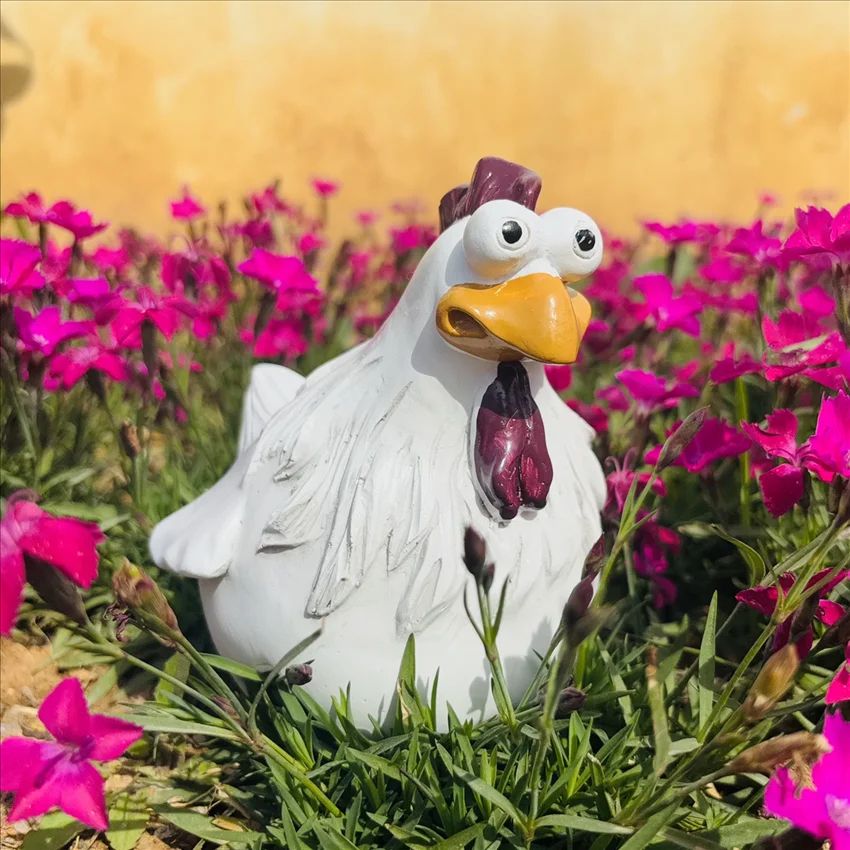 Resin Funny Chicken Fence Decor Statues Farm Yard Hen Sculpture Art For Garden Courtyard Home Decor 3