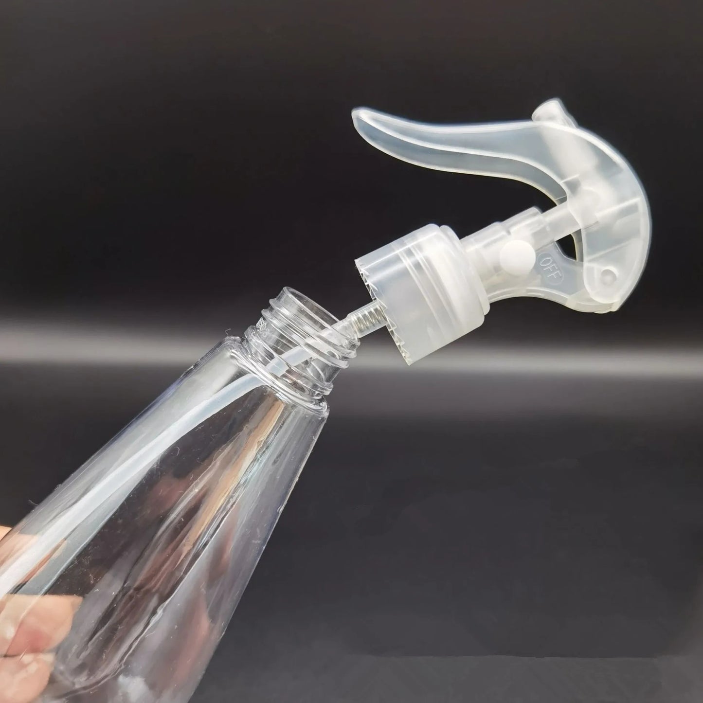 Portable Empty Spray Bottle 2Pack  Refillable Atomizer For Essential Oils Makeup Perfume  Cleaning 2
