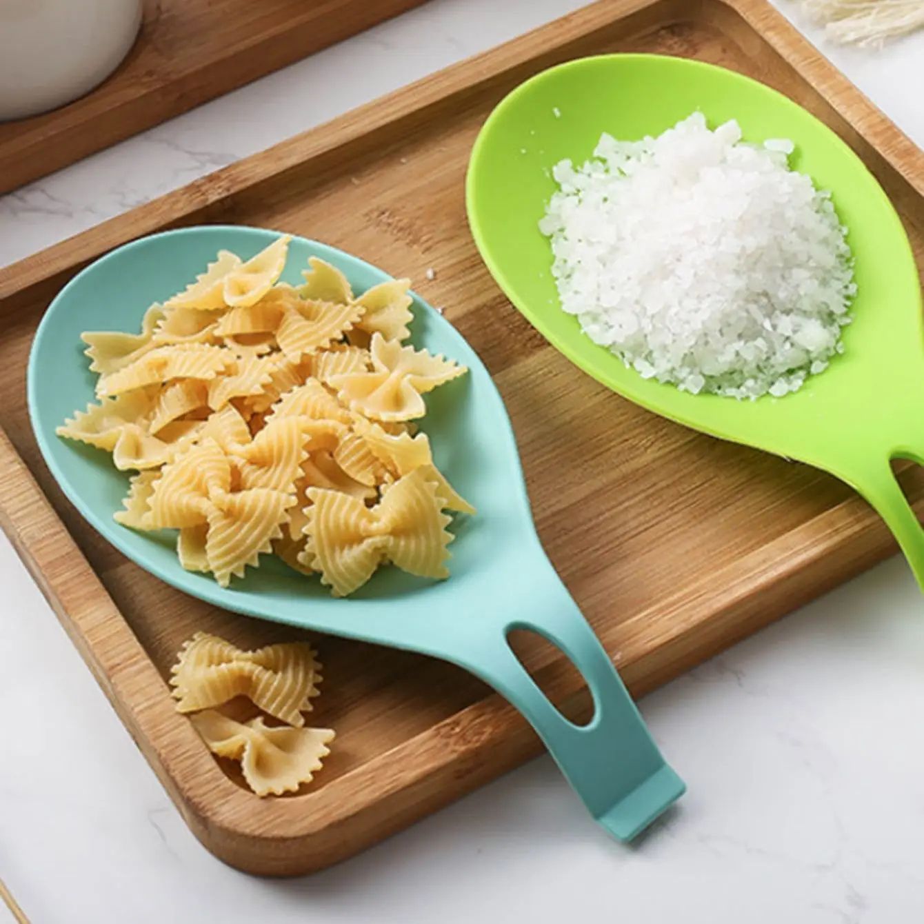 Silicone Insulation Spoon Shelf Heat Resistant Placemat Drink Glass Coaster Tray Spoon Pad Eat Mat  2