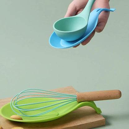 Silicone Insulation Spoon Shelf Heat Resistant Placemat Drink Glass Coaster Tray Spoon Pad Eat Mat  3