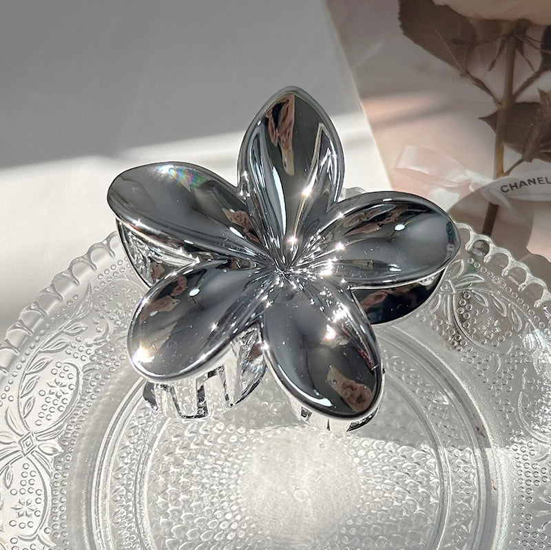 Large Boho Flower Hair Claw Clips For Women Stylish Hairpins  Barrettes For Beach  Everyday Wear 15