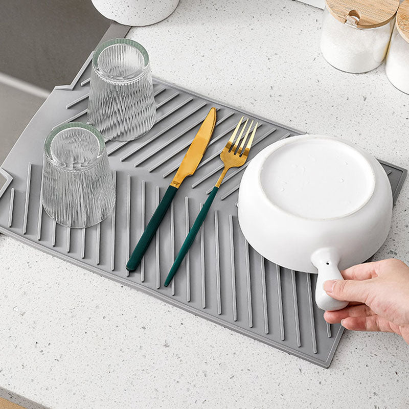 HeatResistant Silicone Drying Mat Foldable Draining Board With Raised Edges For Kitchen Pots Cups A 2