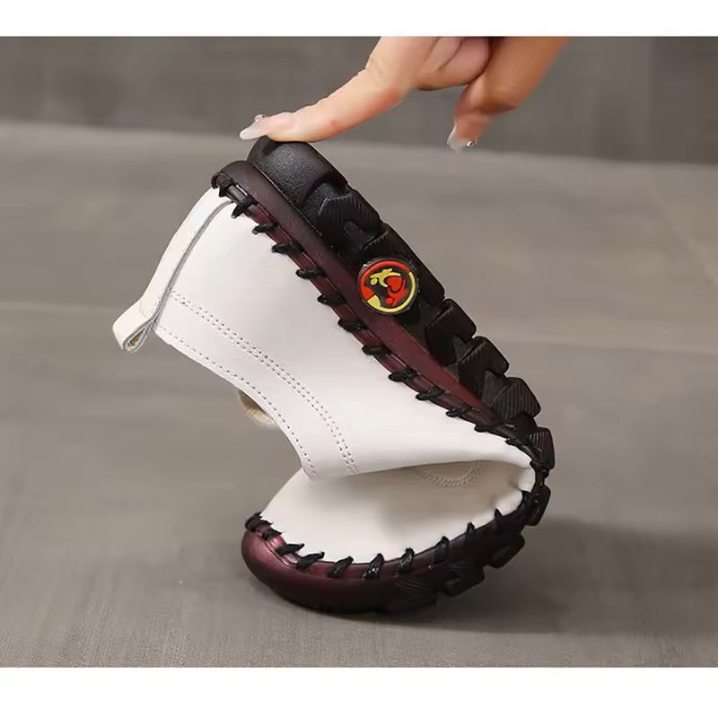 Womens Casual Leather Sneakers With Flat Sole And Lace Up Design 2