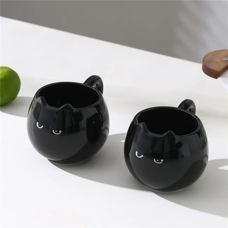 Cat Shaped Ceramic Cup, Creative Coffee & Tea Mug for Cat Lovers