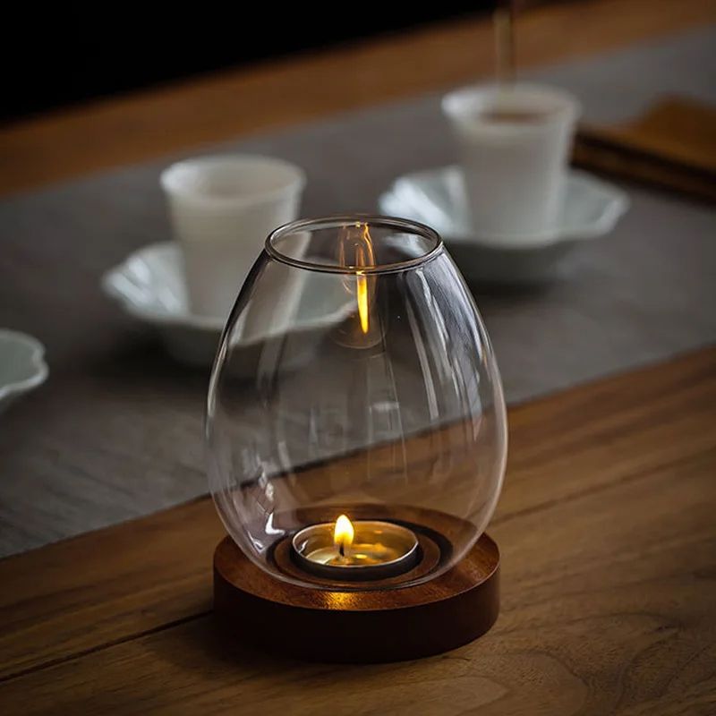 Transparent Round Glass Candlestick Retro Home Windproof Candle Holders Elegant Table Decor Ornamen 4