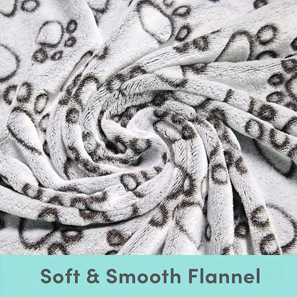 High-Quality Fluffy Pet Blanket Mat, Soft, Warm & Cute Cartoon Pattern